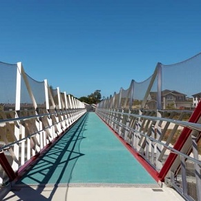 Spencer-Road-Footbridge-Safety-and-Fall-Arrest-Mesh-Tirohanga-Whanui-Bridge-Mark-Scowen-Photography